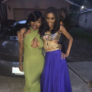 Meet your Posher, Kayla